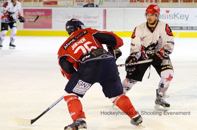 Angers  4 - 1 Neuilly/Marne