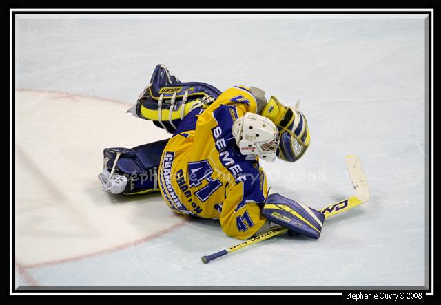 Rouen 9 - 3 Chamonix 