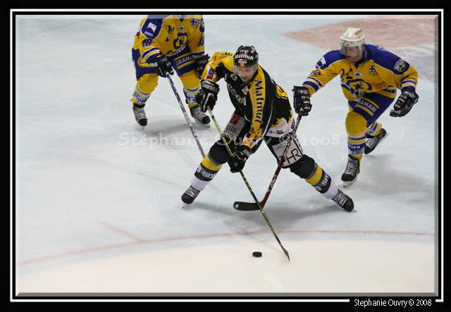 Rouen 9 - 3 Chamonix 