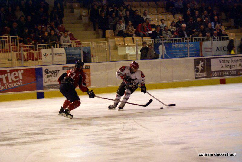 Angers  4 - 1 Neuilly/Marne