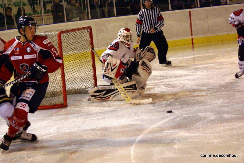 Angers  4 - 1 Neuilly/Marne