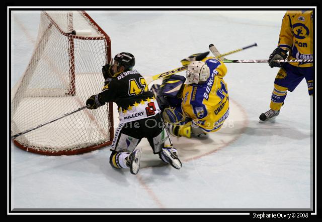 Rouen 9 - 3 Chamonix 