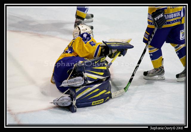 Rouen 9 - 3 Chamonix 