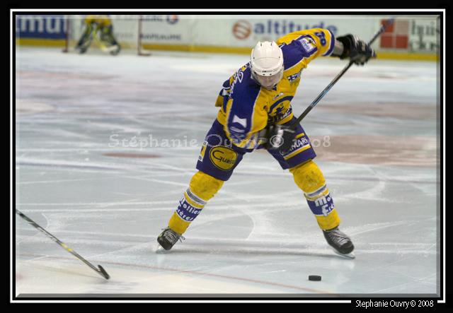 Rouen 9 - 3 Chamonix 