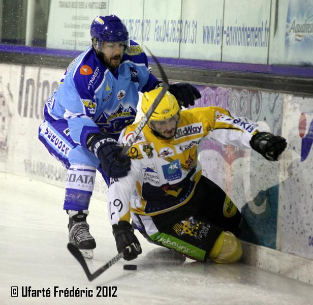 Villard-de-Lans 3 - 4 Strasbourg 