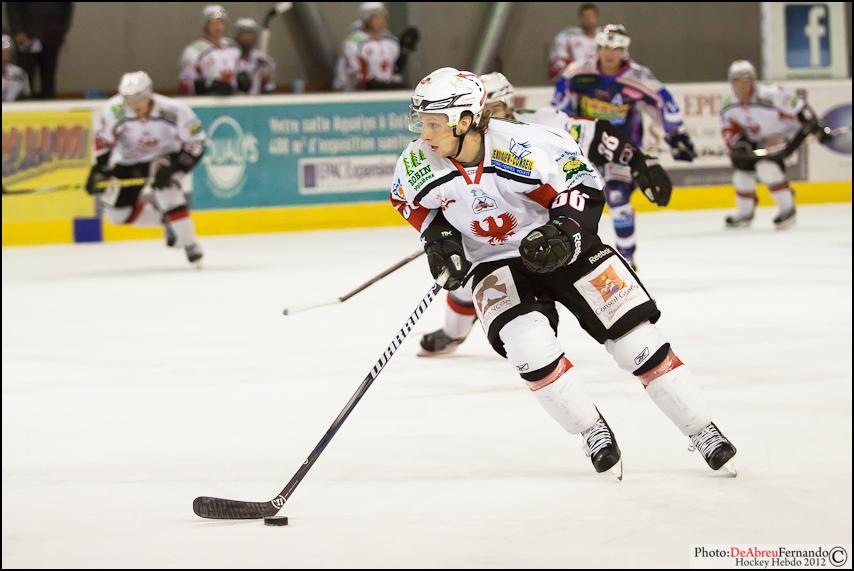 Epinal  2 - 6 Briançon 