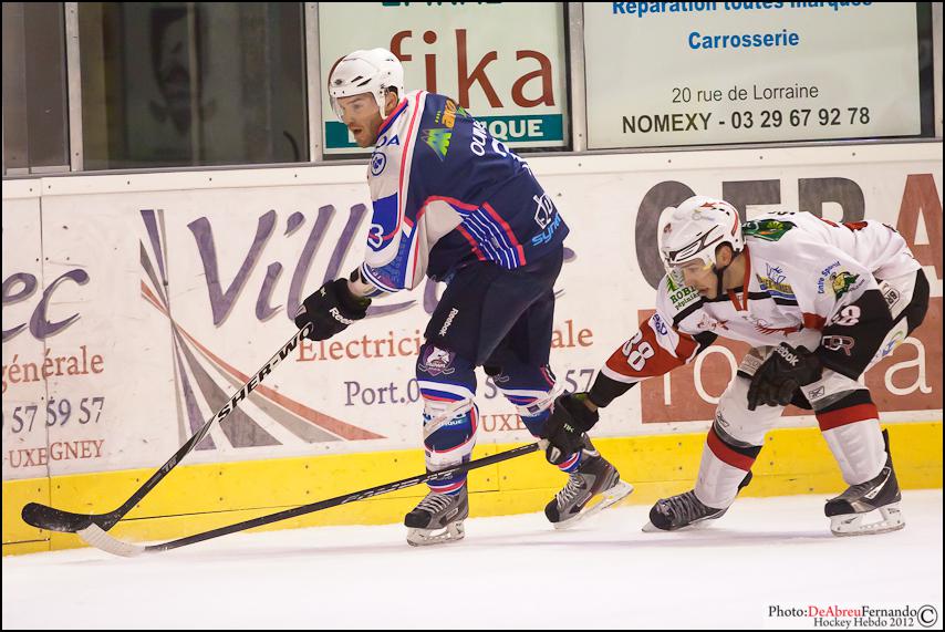 Epinal  2 - 6 Briançon 