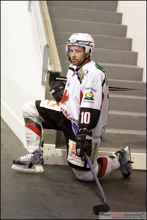 Epinal  2 - 6 Briançon 