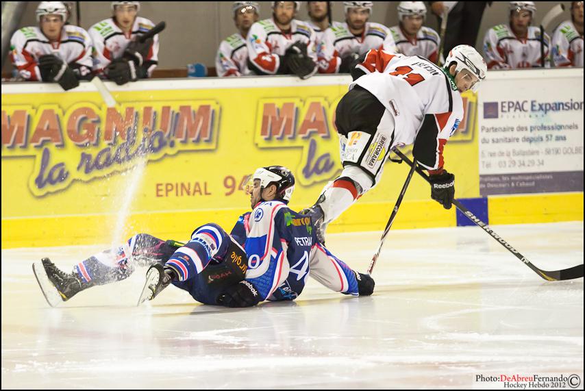 Epinal  2 - 6 Briançon 