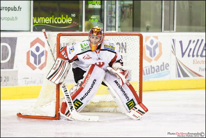 Epinal  2 - 6 Briançon 