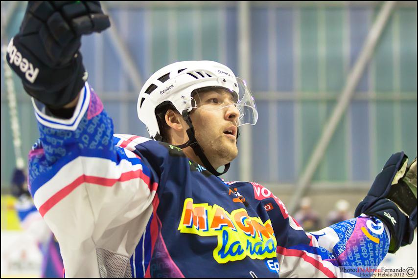 Epinal  2 - 6 Briançon 