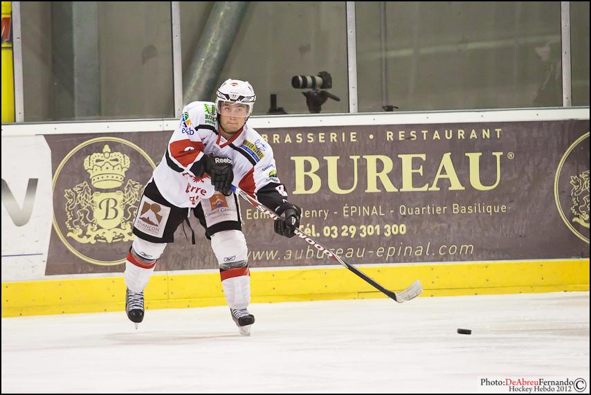 Epinal  2 - 6 Briançon 