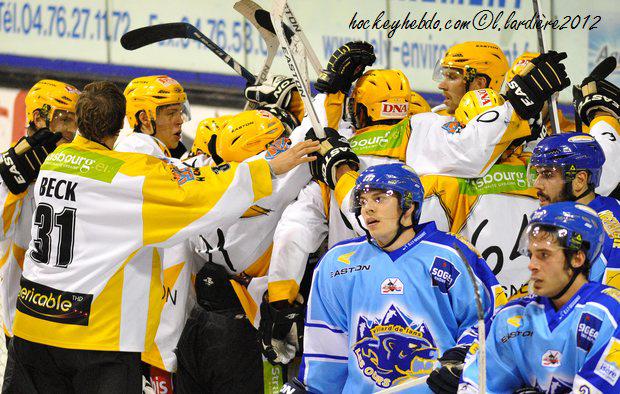 Villard-de-Lans 3 - 4 Strasbourg 