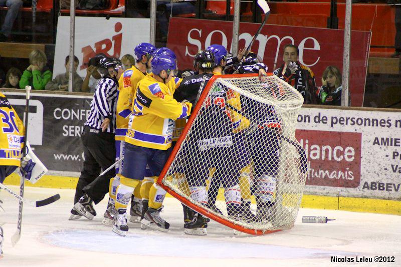 Amiens  4 - 5 Dijon 
