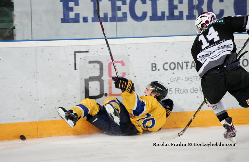 U22 : Gap - HC 74
