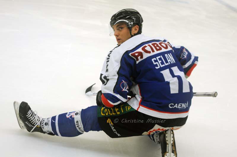 Caen  5 - 1 Chamonix 