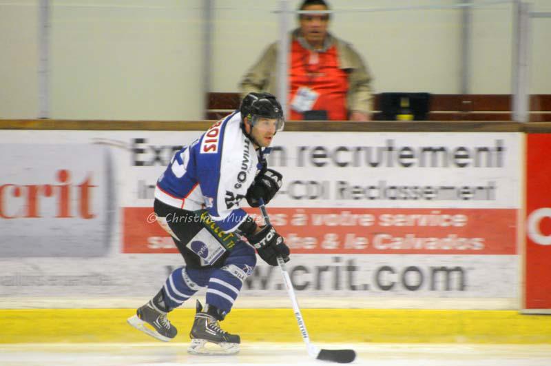 Caen  5 - 1 Chamonix 