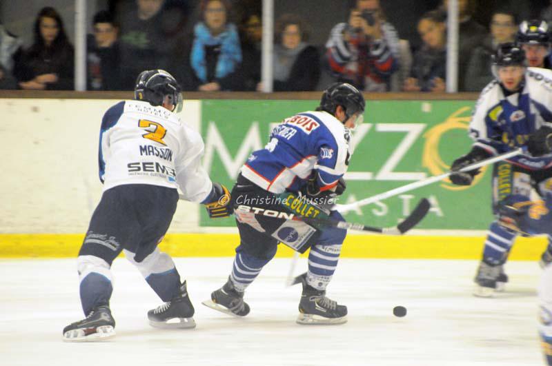 Caen  5 - 1 Chamonix 