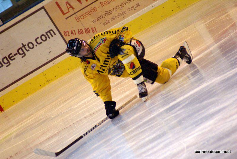 Angers  6 - 2 Rouen