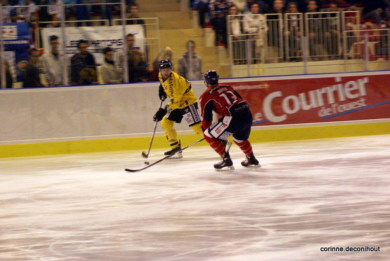 Angers  6 - 2 Rouen