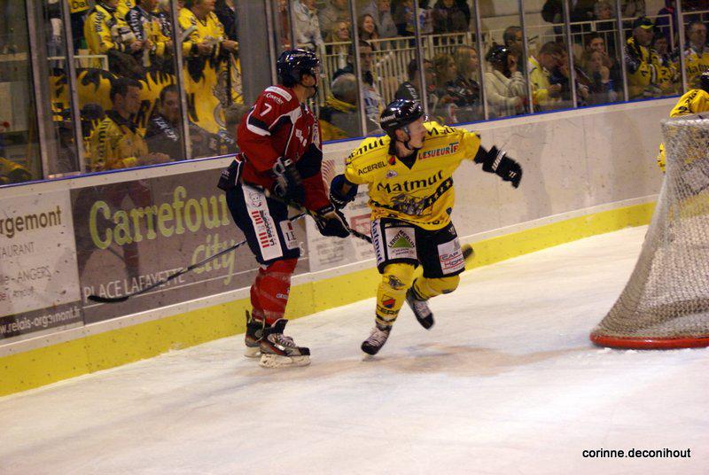 Angers  6 - 2 Rouen