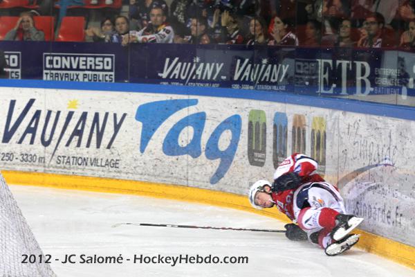 Grenoble  1 - 2 Villard-de-Lans