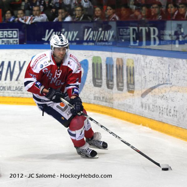 Grenoble  1 - 2 Villard-de-Lans