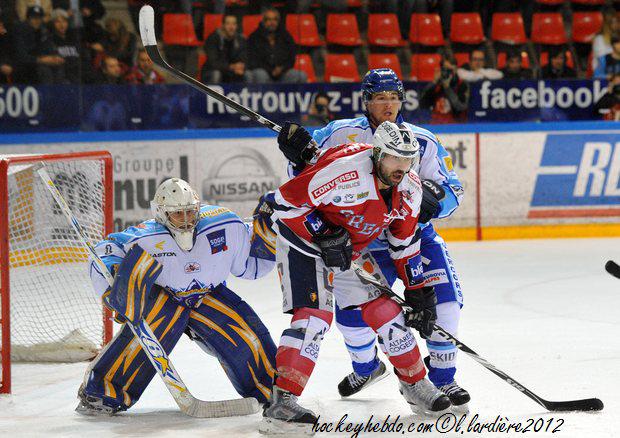 Grenoble  1 - 2 Villard-de-Lans