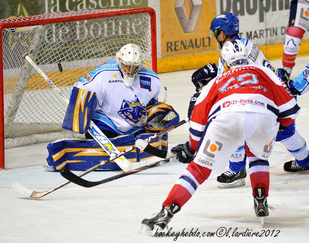 Grenoble  1 - 2 Villard-de-Lans