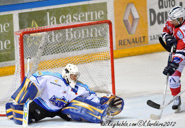 Grenoble  1 - 2 Villard-de-Lans