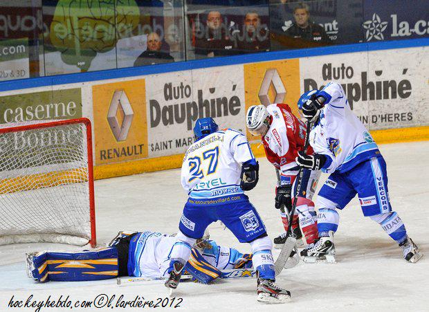 Grenoble  1 - 2 Villard-de-Lans