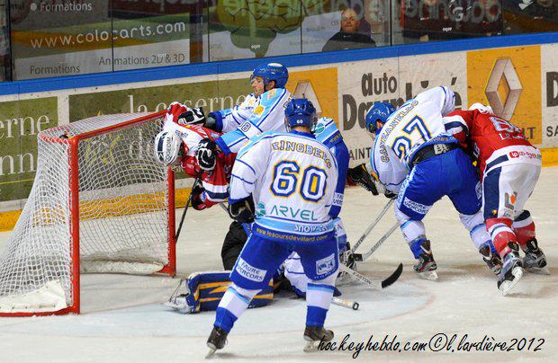 Grenoble  1 - 2 Villard-de-Lans