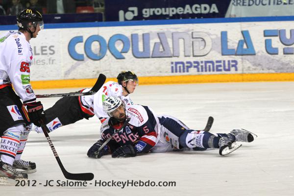 Grenoble  4 - 2 Amiens 