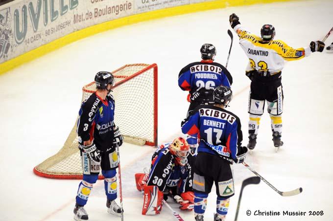 Caen  6 - 7 Rouen