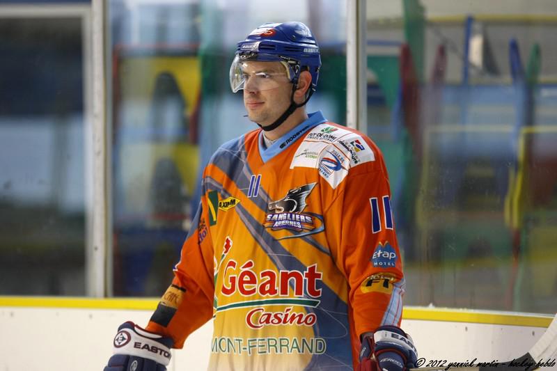 Clermont-Ferrand II 6 - 2 Valence II