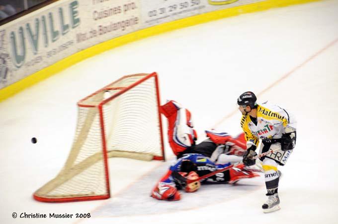 Caen  6 - 7 Rouen