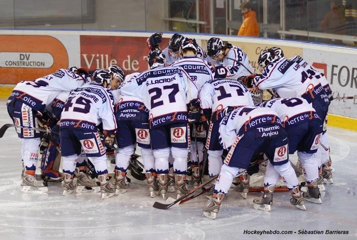 Tours  5 - 8 Angers 