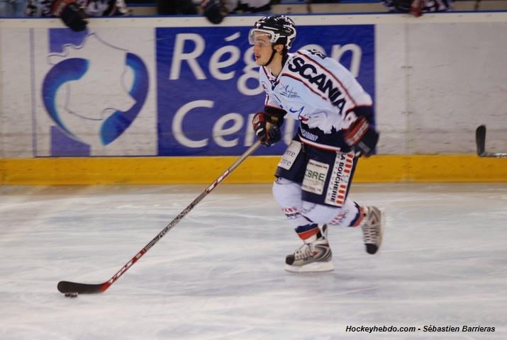 Tours  5 - 8 Angers 
