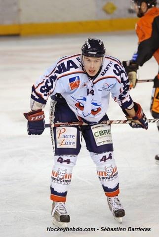 Tours  5 - 8 Angers 