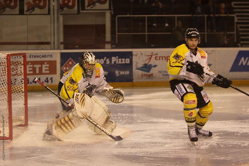 Tours  3 - 2 Rouen II