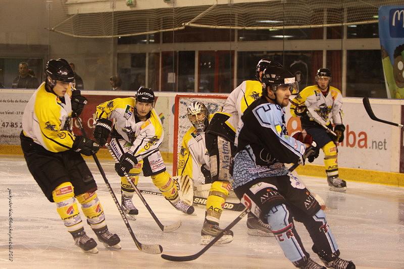 Tours  3 - 2 Rouen II