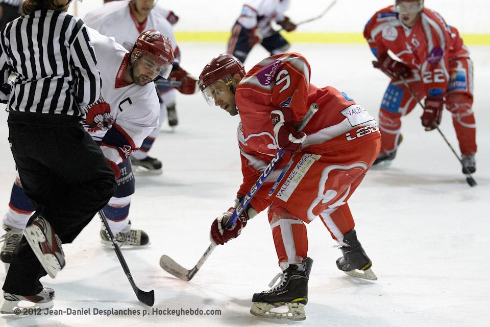 Valence 5 - 1 Evry 