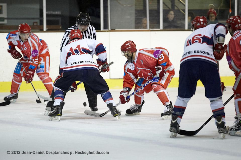 Valence 5 - 1 Evry 
