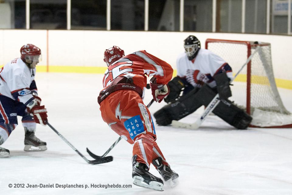 Valence 5 - 1 Evry 