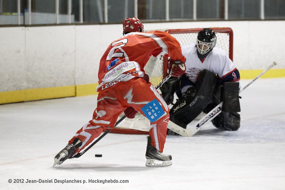 Valence 5 - 1 Evry 