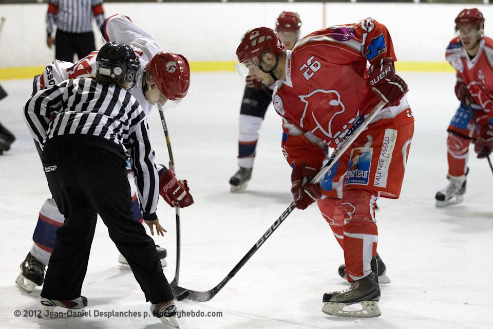 Valence 5 - 1 Evry 