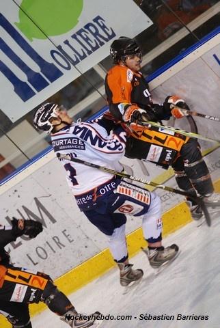 Tours  5 - 8 Angers 