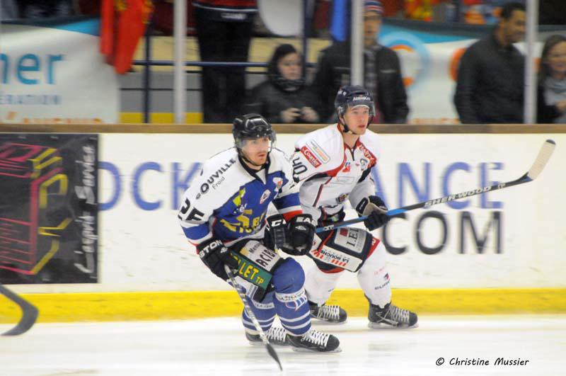 Caen  2 - 6 Angers 