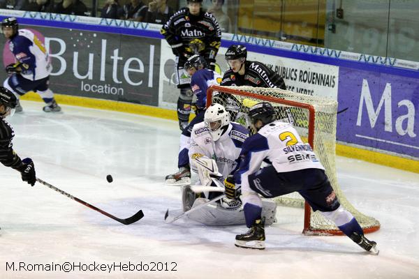 Rouen 5 - 2 Chamonix 