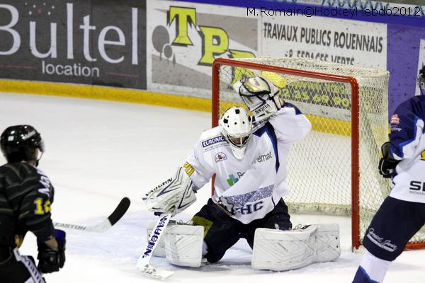 Rouen 5 - 2 Chamonix 